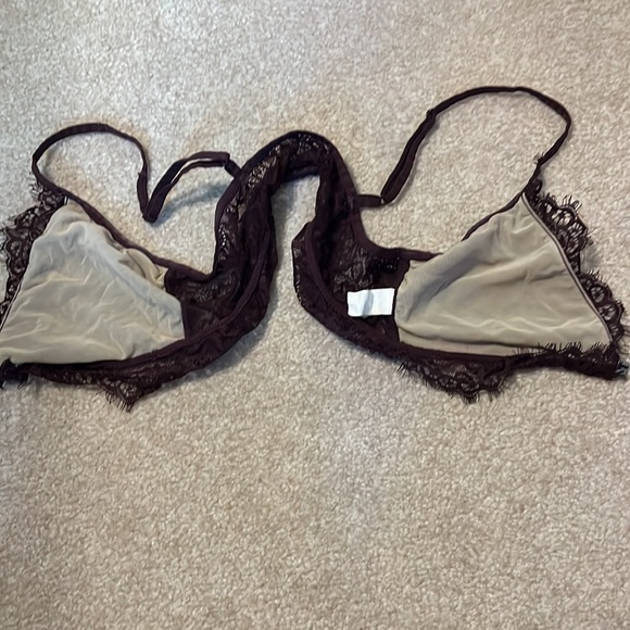 Me to We lace bralette with front snap - Picture 2 of 7